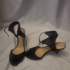Vince Camuto black suede sandals!!